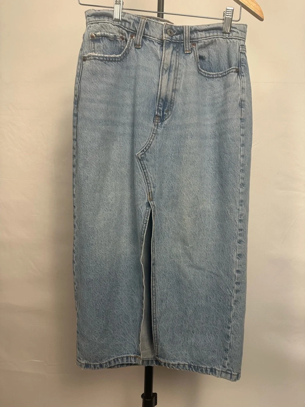 Abercrombie & Fitch Light Blue High-Rise Denim Waistband - Picture 2 of 7